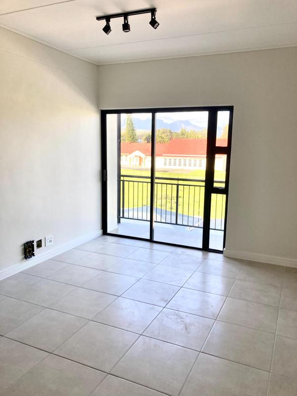 1 Bedroom Property for Sale in Somerset West Western Cape